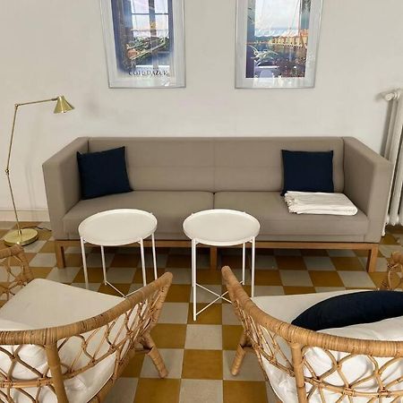Beautiful Garden Apartment Steps From The Beach Mentone Esterno foto