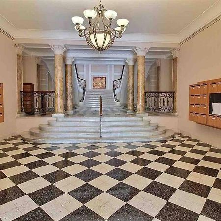 Beautiful Garden Apartment Steps From The Beach Mentone Esterno foto