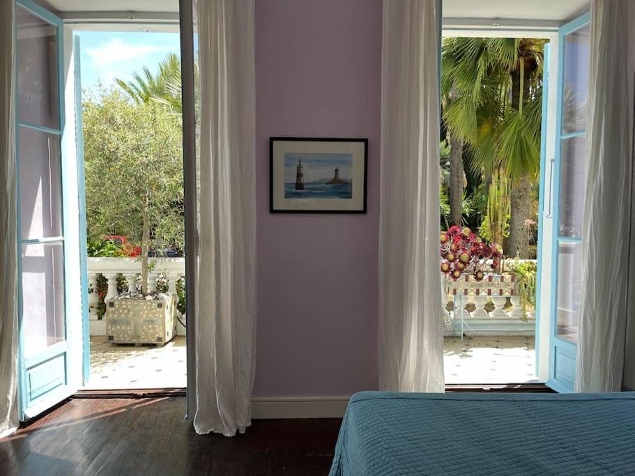 Beautiful Garden Apartment Steps From The Beach Mentone Esterno foto